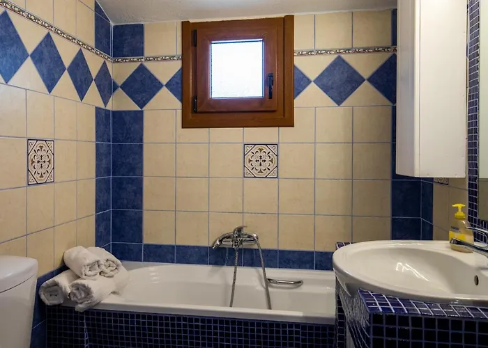 Konstantina Yard * Stafylos